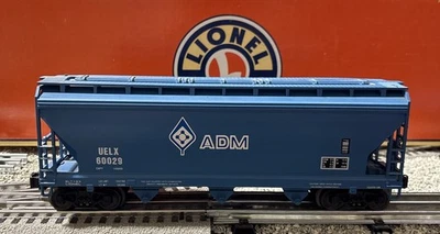 LIONEL~6-17118~ADM 3 BAY CENTERFLOW HOPPER CAR #60029~O SCALE - Image 1 of 4