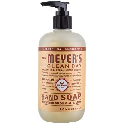Paquete de 5 jabones líquidos de manos Mrs. Meyer's Clean Day, flor de avena, 12,5 fl oz Foto 1 de 3