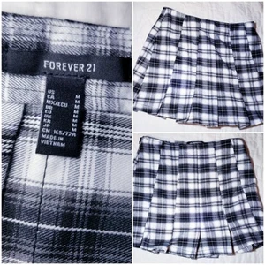 Forever21 Women’s Juniors Gray Plaid Pleated Side Zip Skirt Sz M - Picture 1 of 4