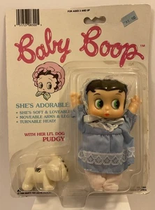 VINTAGE M-TOY BABY BOOP & PUDGY BETTY BOOP PUPPE IN BLAUEM KLEID HAUBE 5 1/2" NOS - Bild 1 von 13