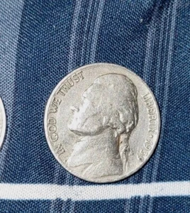 1939 NO MINTMARK ERROR 5c JEFFERSON NICKEL - Picture 1 of 3