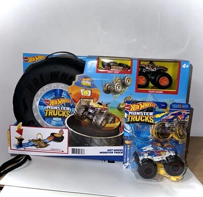 Hot Wheels stunt Tyre  Playset+ Hot Wheels Monster Truck Rage Ace (BRAND NEW) - Image 1 of 4