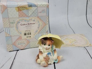 Enesco Calico Kätzchen 155500 ""Aprilduschen"" [Sitzen mit Regenschirmfigur] - Bild 1 von 6