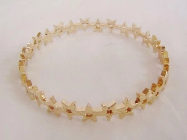 New BEBE in Gold Star⭐️ 🌟 Bangle Bracelet Great Valentine Birthday Present Gift - Image 1 of 1