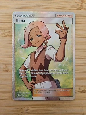 ILIMA 146/149 Sun & Moon Base NM Full Art Pokemon Card - Image 1 of 2