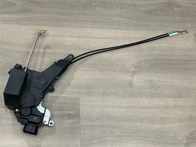 Actuador de pestillo de cerradura de puerta delantera lado pasajero derecho OEM Lexus IS300 2001-2005 Foto 1 de 4