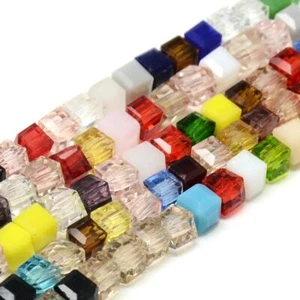 Glasperlen 4mm Würfel Bunt Schmuckperlen Böhmisch Tschechische Kristall X146 - Bild 1 von 5