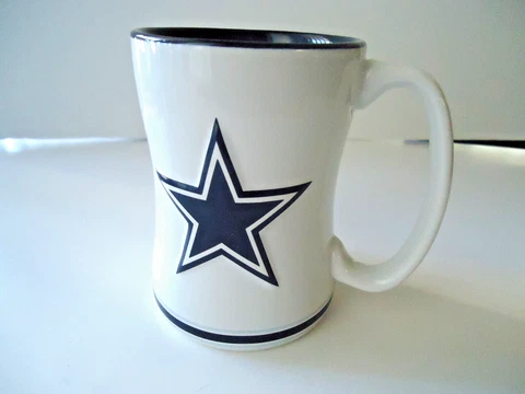 2015 DALLAS COWBOYS 3D  RAISED LOGO WHITE COFFEE MUG MINT CONDITION Cover