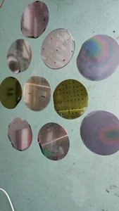 Silizium Wafer 6 Zoll mit verschiedenen Chip Strukturen  ( 5 Stück) - Bild 1 von 7
