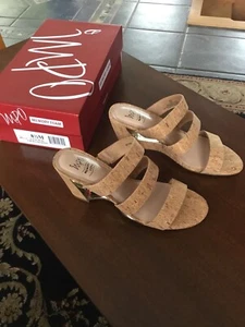 NWB Ladies Slip On 3 Strap Cork Shoes Sz. by Impo 8.5 M - Picture 1 of 7