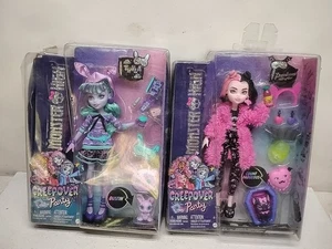 Monster High TWYLA & DRACULAURA Fashion Doll & Accessories, Creepover Party Sets - Picture 1 of 19