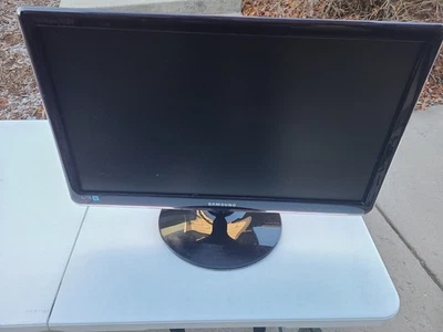 Samsung S23A300B 23'' 1920x1080 LED Monitor - Image 1 of 3