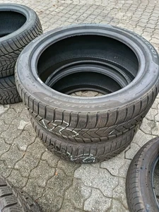 2x Winterreifen Pirelli SottoZero 3 Winter MO M+S 245/45 R19 102V 5mm DOT2623 - Bild 1 von 9