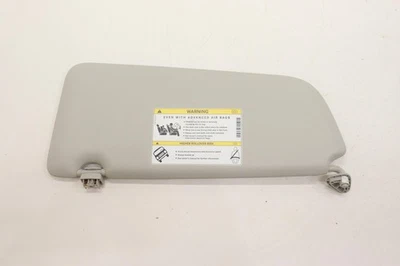 2016-2022 MERCEDES METRIS W447 前右乘客侧 SUN VISOR 原始设备制造商 TRIM_VY2 — 第 1/4 张图片