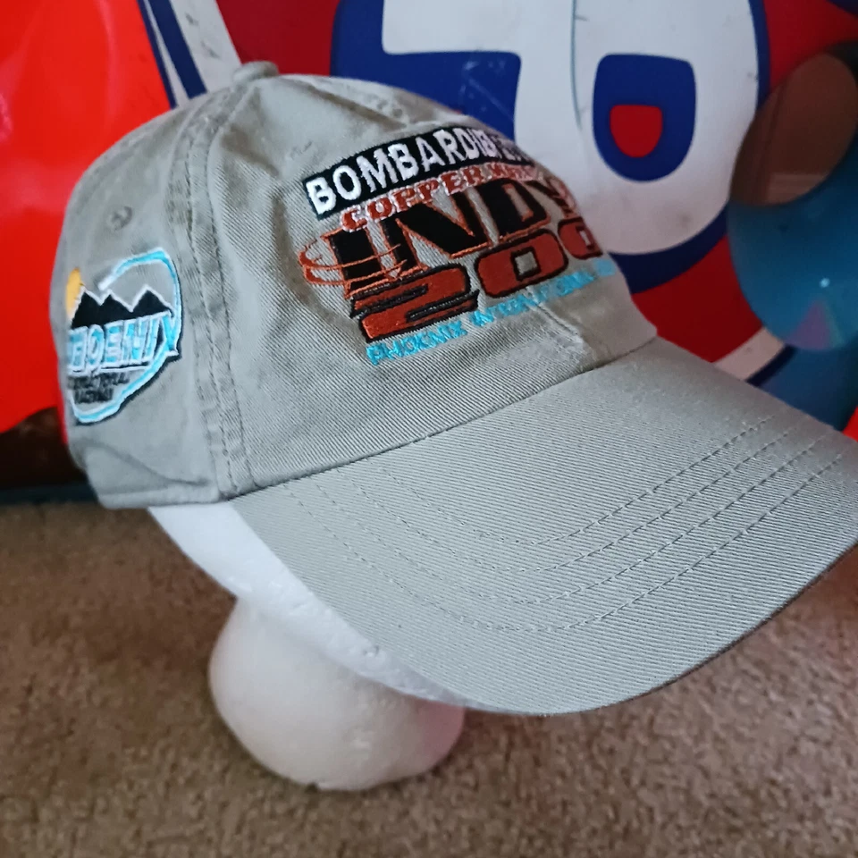 IRL 2002 Bombardier ATV Copper Indy World 200 Victory Lane Sombrero Carreras Motorsport Foto 1 de 4