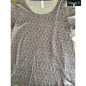 LuLaRoe Classic T Tee Large - Picture 1 of 1