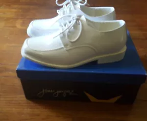 Little Boy's White Dress Shoes 13.5 - Picture 1 of 2