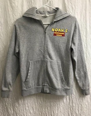 Sudadera con Capucha H&M Niños Talla 10-12 Juvenil Gris Cremallera Completa Frontal Mangas Largas Mezcla de Algodón Foto 1 de 4