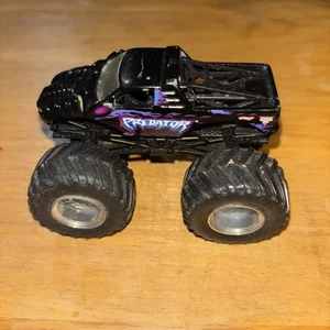 Monster Jam Predator Monster Truck Hotwheels Die-cast Big Foot Truck 1:64 - Picture 1 of 6