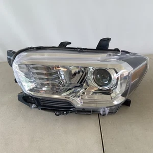 2016-2023 Toyota Tacoma RIGHT RH PASSENGER SIDE HEADLIGHT OEM HALOGEN CHROME - Picture 1 of 24