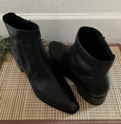 Bota de tornozelo feminina COLE HAAN tamanho: 11B - Imagem 1 de 4