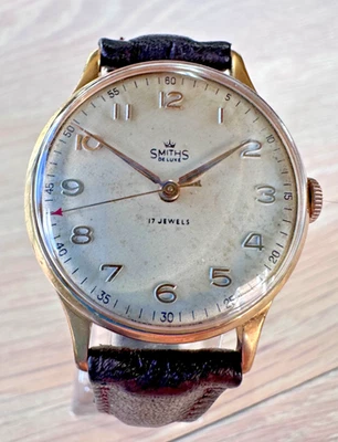VINTAGE SMITHS DELUXE 17 JEWEL SHOCK PROTECTED MANUAL WIND WATCH - SERVICED - Image 1 of 4