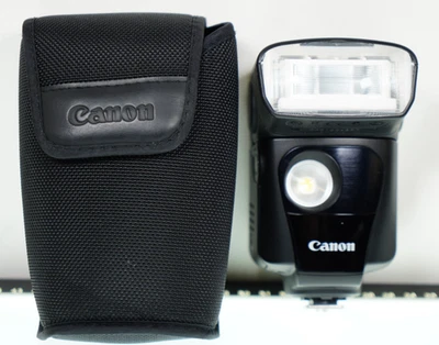 Canon Speedlite 320EX Shoe Mount Flash for  Canon - Image 1 of 4