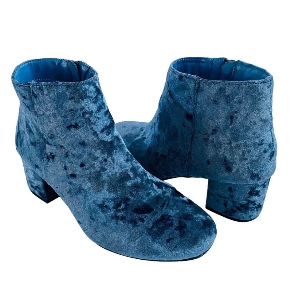 Qupid Studio 54 Disco Blue Suede Shoes 8 Block Heel Ankle Boots Blue 70s Booties - Image 1 of 4