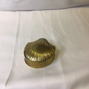 SHELL SHAPED TRINKET BOX, BRASS - Picture 1 of 12