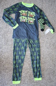 Set pigiama Grogu Star Wars ragazzo grande 12/14 nuovo con etichette con calze vestibilità ampia - Foto 1 di 4