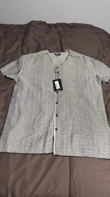 Boohoo棒球服M — 第 1/4 张图片