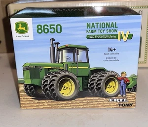 ERTL JOHN DEERE 8650 w/DUALS 2016 TOY FARMER NATIONAL FARM SHOW 1/64 NIB - Picture 1 of 2