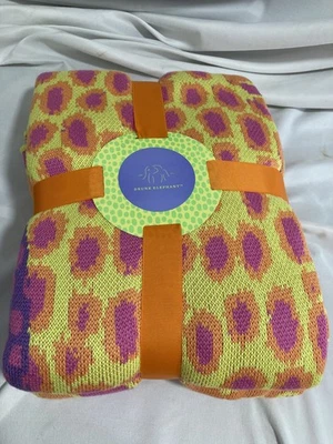 Cobertor Elefante Bêbado 74 x 80 Neon Manchado Estampa Animal 100% Viscose Presente - Imagem 1 de 3