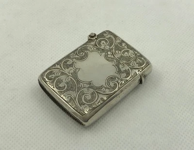Antiguo estuche Vesta victoriano grabado en plata de ley Birmingham 1896 Foto 1 de 4