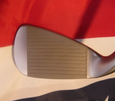 MINT Wilson Staff Di5 Golf 6 Iron UST NANO TECH .370 Regular Flex Graphite - Image 1 of 4