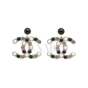 Chanel Maxi CC Logo Pearl Earrings Gold Earrings - Picture 1 of 8