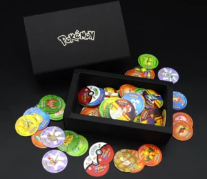 Seltene Edition: 160 Pokémon Tazos aus dem Jahr 2000 Pokémon Tazos Collection - Bild 1 von 1