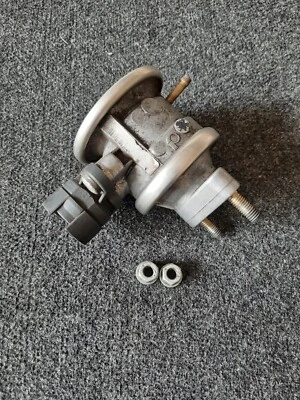 Válvula de cierre BMW E39 M5 Z8 E52 EGR Foto 1 de 4