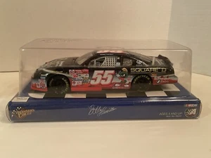 2002 Winners Circle Bobby Hamilton #55 Schneider Electric Looney Tunes 1/24 NIB - Picture 1 of 8