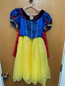 Disney Princess Dress - Snow White - Size 7/8 - Picture 1 of 1