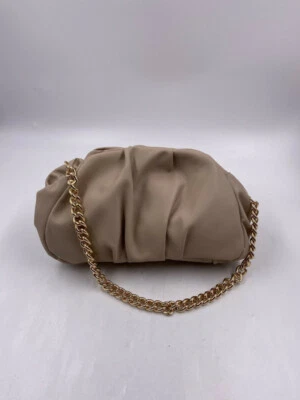 BOLSO CLUTCH ROSA RUBOR DISEÑO ASOS 10608204 Foto 1 de 2