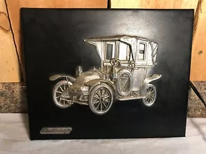 Auto d'epoca vintage in plastica argento 3D ~ Renault 1914 ~ Appesa a parete - Foto 1 di 7