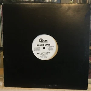 [SOUL/JAZZ]~NM 12"~RONNIE LAWS~Heart Station (Smooth Groove)~Favorite Love~[1990 - Picture 1 of 3