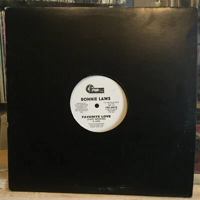 [SOUL/JAZZ]~NM 12"~RONNIE LAWS~Heart Station (Smooth Groove)~Favorite Love~[1990 - Image 1 of 3