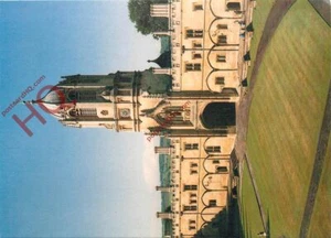 Picture Postcard, Oxford, Christ Church, Tom Tower, By Sir Christopher Wren 1682 - Picture 1 of 2