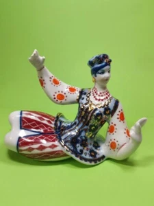 Estatuilla vintage de la URSS Inayda - porcelana Korosten - arte popular ucraniano - Imagen 1 de 13