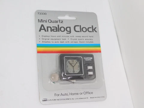 VTG NOS MINI QUARTZ ANALOG CLOCK 73330 POCKET SIZE TRAVEL Cover