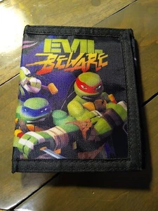 TMNT Evil Beware Teenage Mutant Ninja Turtles dreifach faltbare Geldbörse 2013 schwarz grün  - Bild 1 von 5