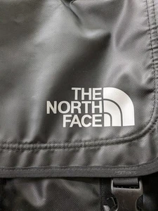 The North Face Base Camp Messenger Bag (Small) Black - Picture 1 of 8