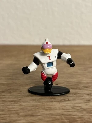 Nano Metalfigs Disney Darkwing Duck Gizmoduck 1.65" Die-Cast Figurine Jada Toys - Image 1 of 4
